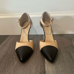 CHANEL Black and Cream Heels